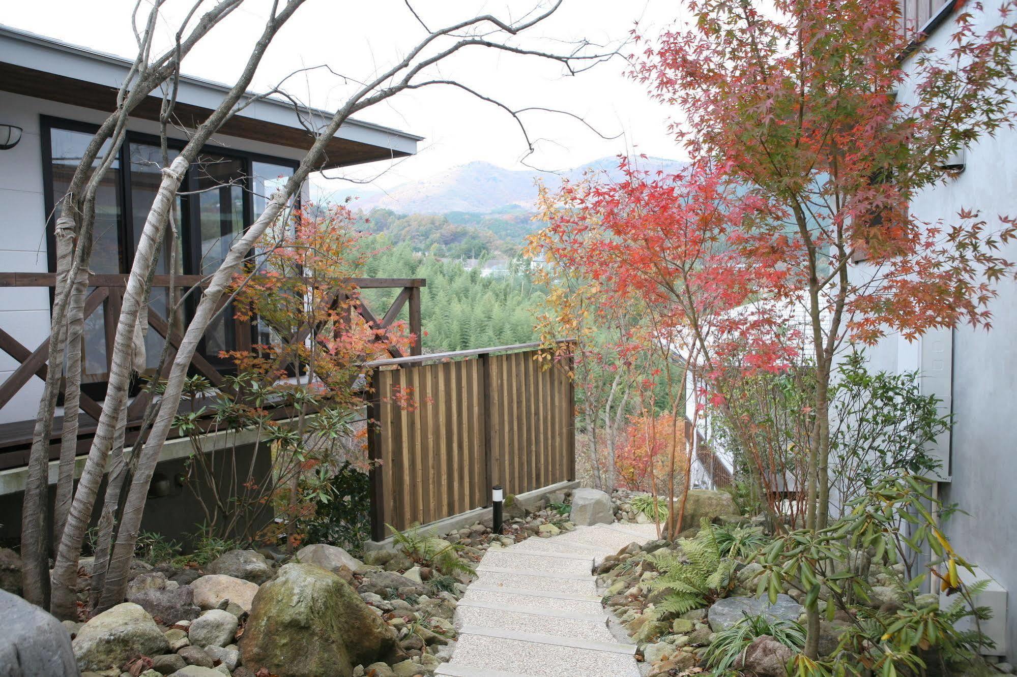 Yufuin Tsubaki Hotel Exterior foto